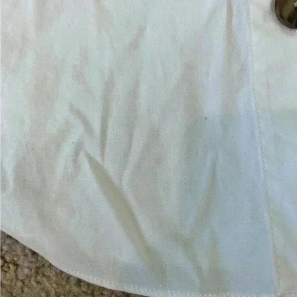 Veronica beard CLARKE BUTTON-BACK POPLIN TOP IN WHITE in size 0 - Picture 6 of 8